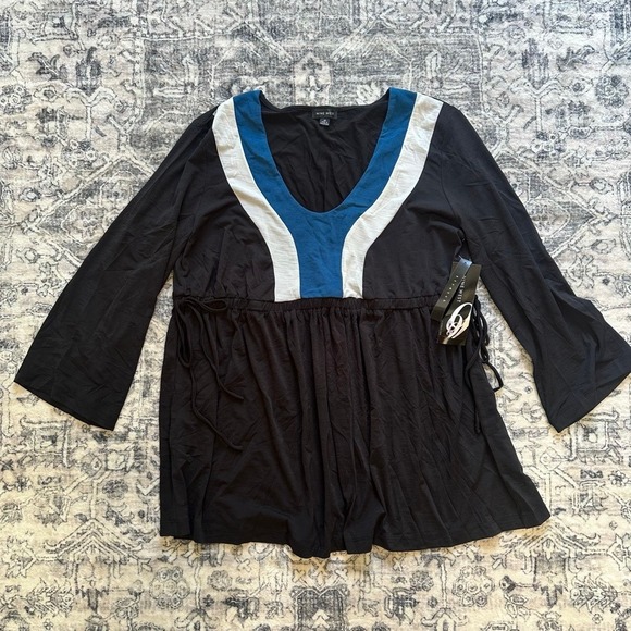 Nine West Tops - Vintage Y2K Nine West Colorblock V-Neck Tunic Top Black Blue Medium Cinch Waist